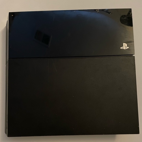 PS4 500gb old used non-functioning for parts